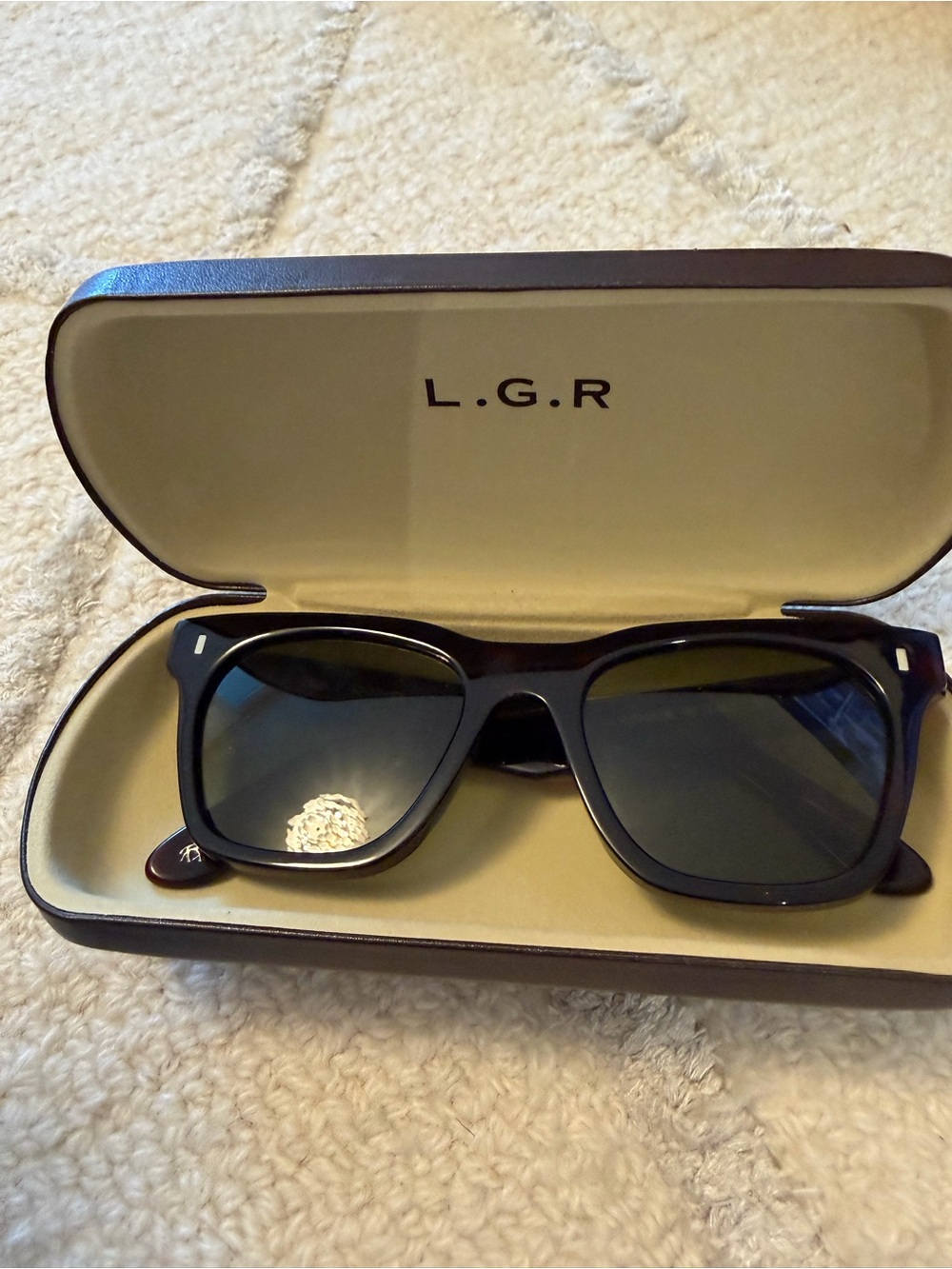 LGR Tortoise shell sunglasses - Picture 2 of 5